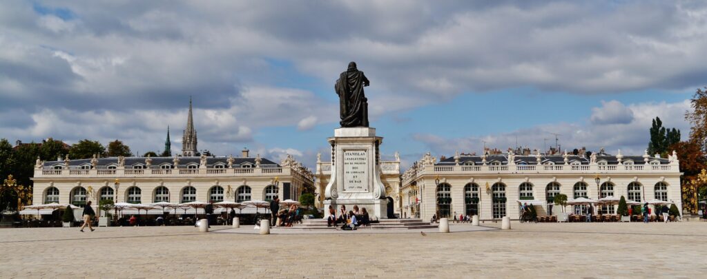 La place Stanislas à Nancy, bordée de ses façades classiques